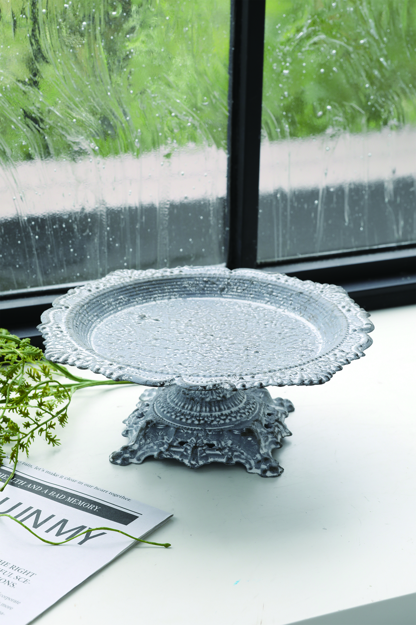 ダマスクレース・スタンドトレーＳ